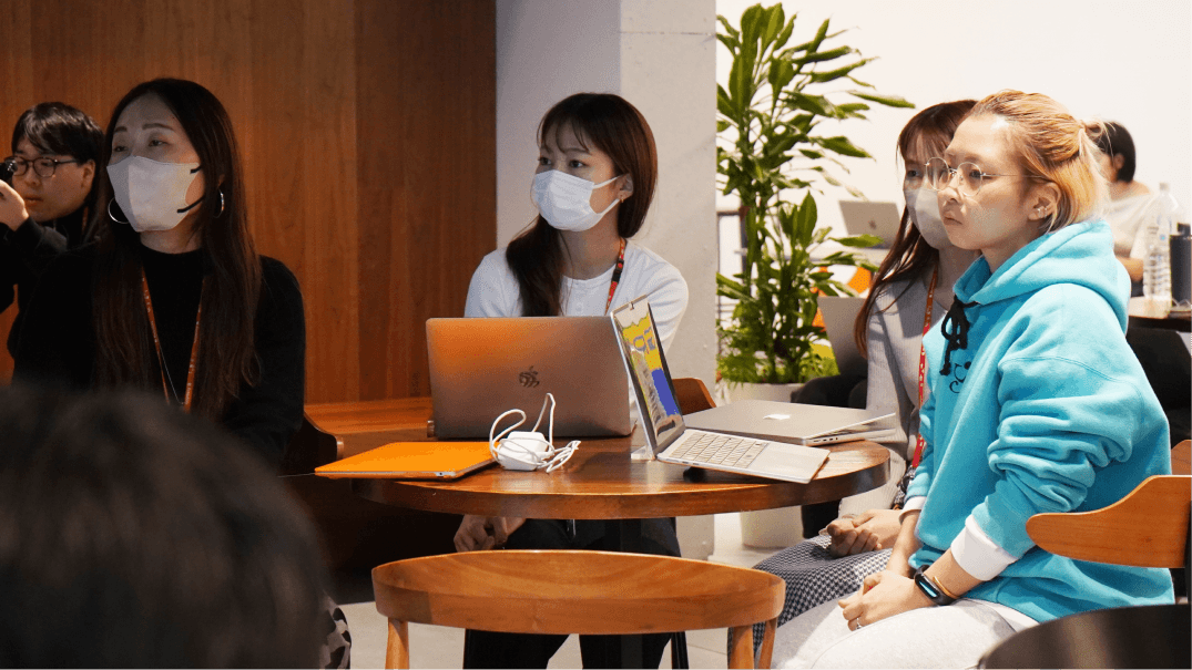 Notion AIエージェントの説明を聞くクラシル社員