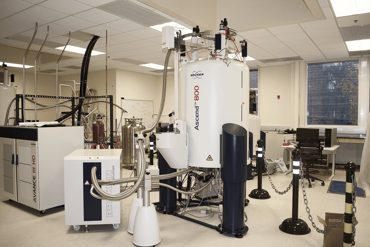 Michael Nielsen - NMR Machine